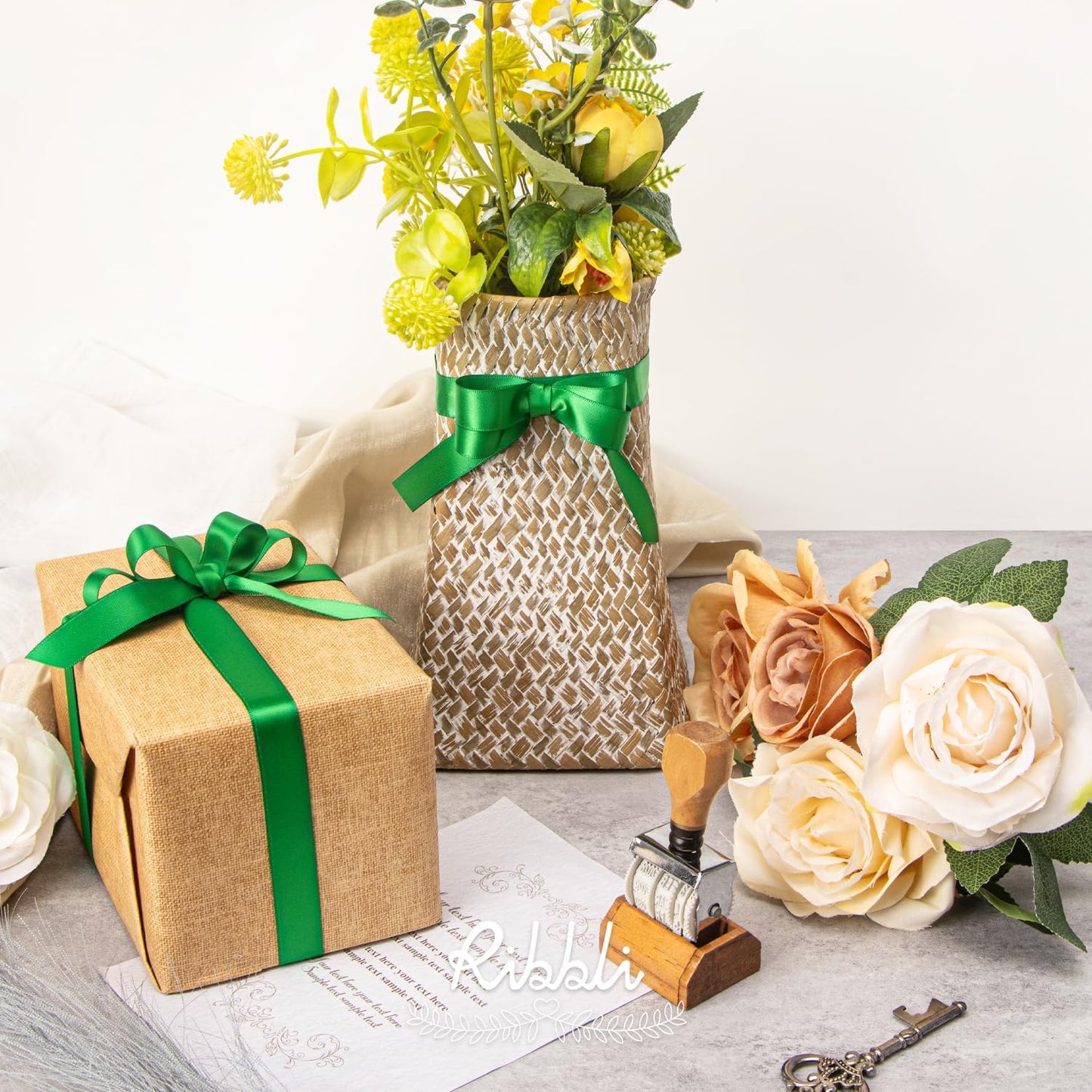 Ribbli Emerald Green Satin Ribbon 5/8 inch x Continuous 25 Yards,Double Faced Satin Use for Craft, Gift Wrapping, Christmas Ornaments, Hair Bows, Bouquet Bows