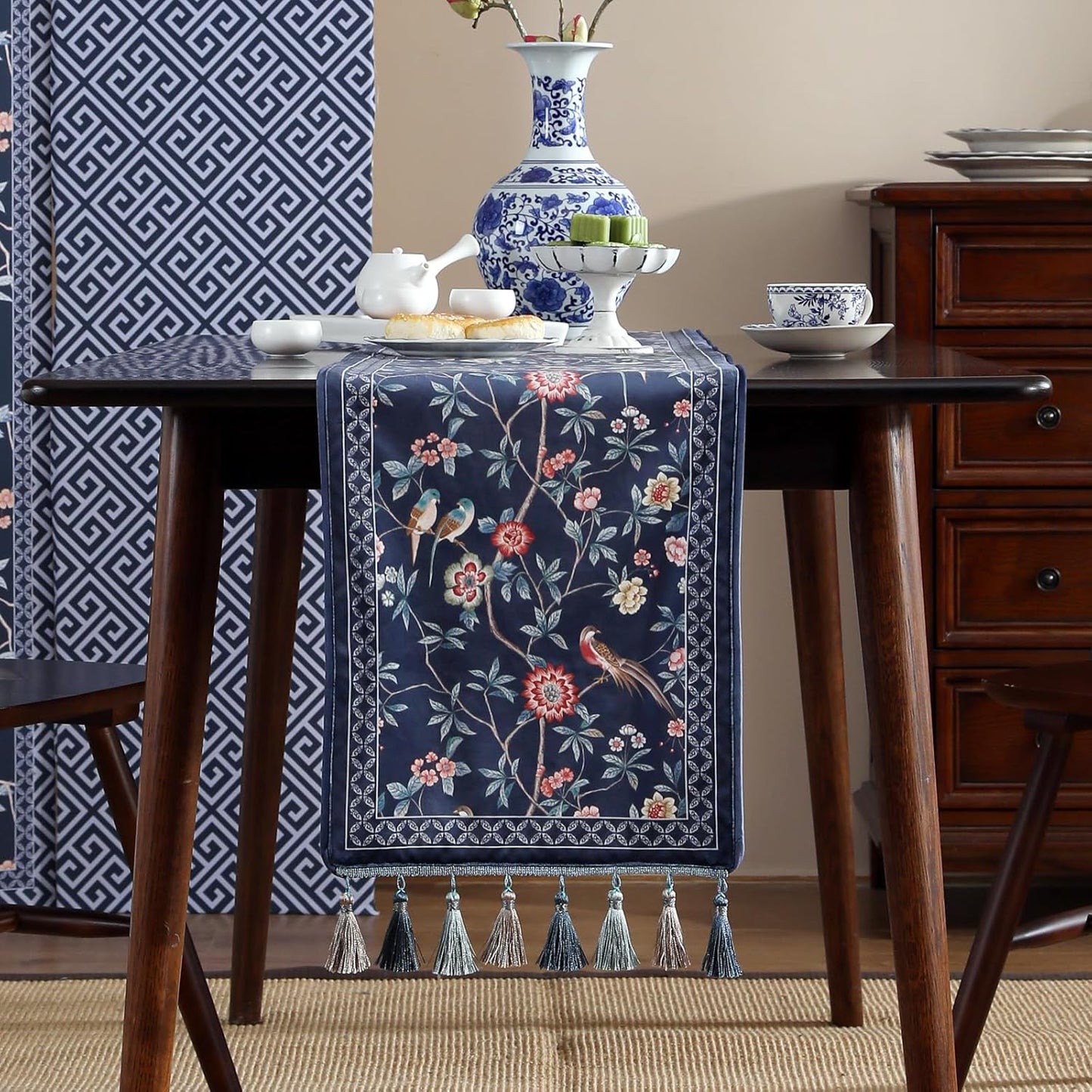 patdrea Vintage Chinoiserie Floral Table Runner Farmhouse for Home Kitchen Dining Decor Parties Family Dinners 12"*71"