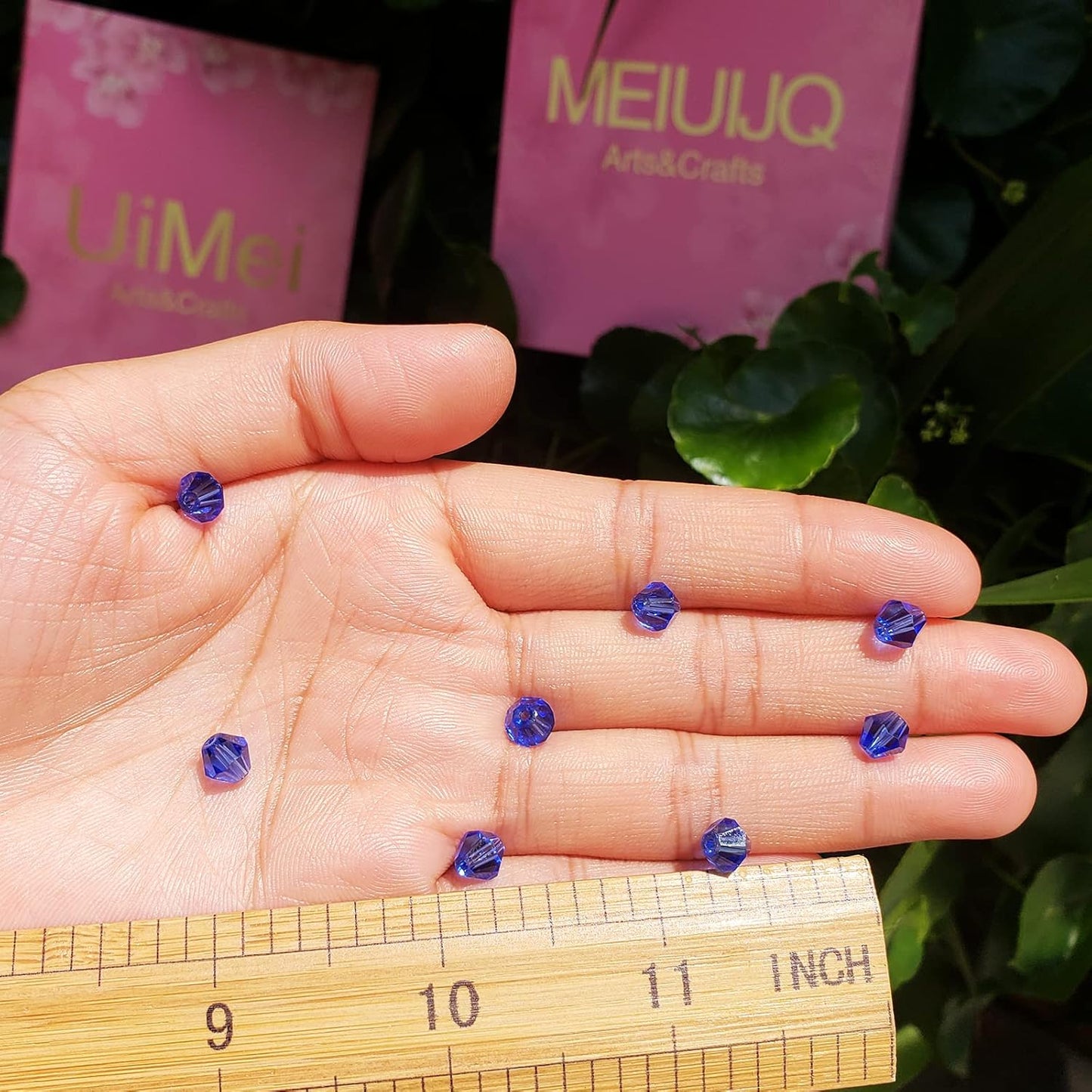 6mm Bicone 450Pcs Blue Crystal Glass Beads Faceted Bicone Shape Crystal Glass Spacer Beads for Bracelet Necklace Decorative Hand Jewelry Making (Blue, 6MM)