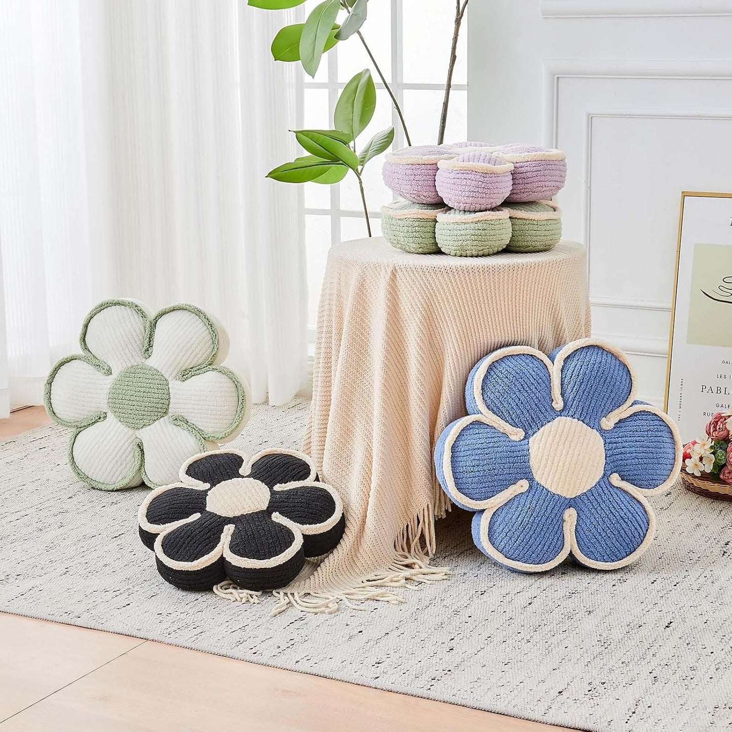 Flower Pillow, Soft Flower Decorative Throw Pillow, Cute Daisy Flower Shaped Seating Floor Cushion Room Décor Plush Pillows for Sofa Couch Bed (13.7 Inch, White)