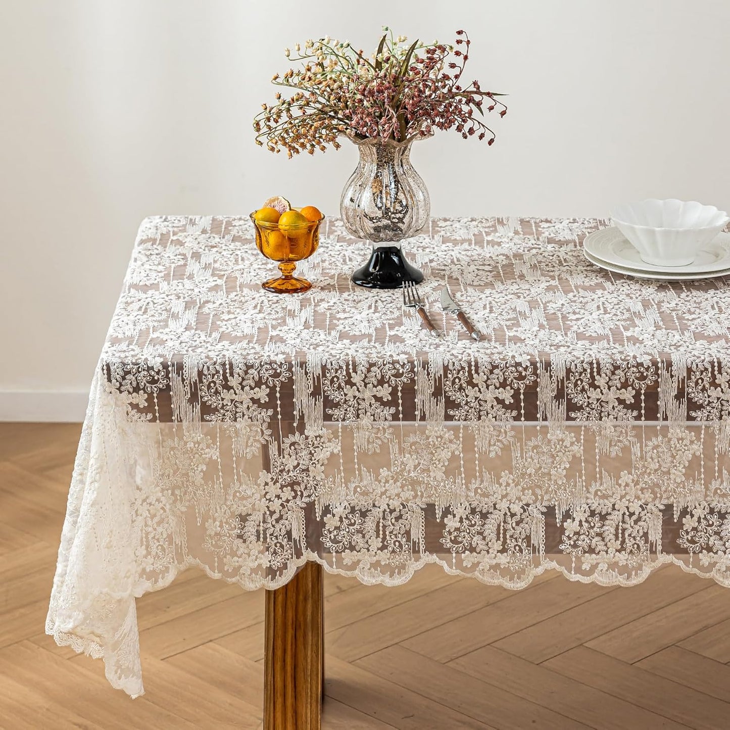 Lace Embroidered Tablecloth. Rectangle Lace Vintage Tablecloth Dustproof Table Protector for Kitchen Dining Room Party Banquet Home Picnic Wedding Decoration (Creamy White 90.5×53 inch)