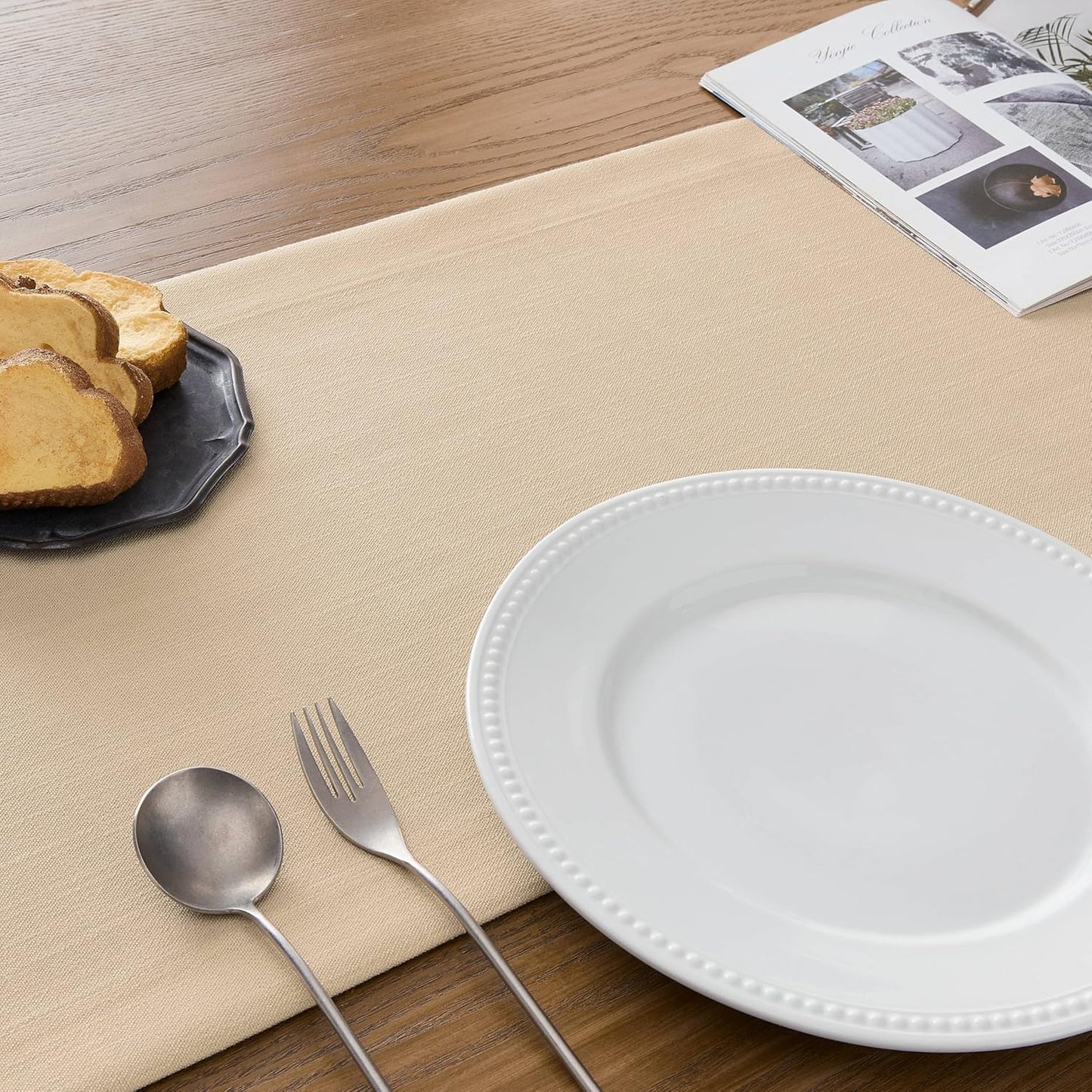 ZeeMart Linen Textured Border Table Runner, 14 x 36 Inch Oatmeal, Farmhouse Style Beige Table Runners 36 Inches Long, Easy Care Everyday Polyester Table Runner