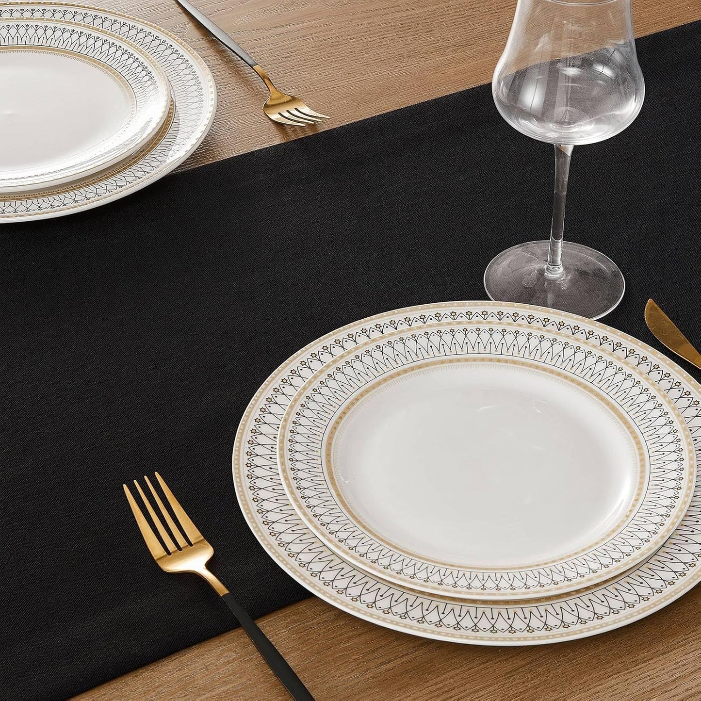 ZeeMart Linen Textured Border Table Runner, 14 x 108 Inch Black, Farmhouse Style Black Table Runners 108 Inches Long, Easy Care Everyday Polyester Table Runner