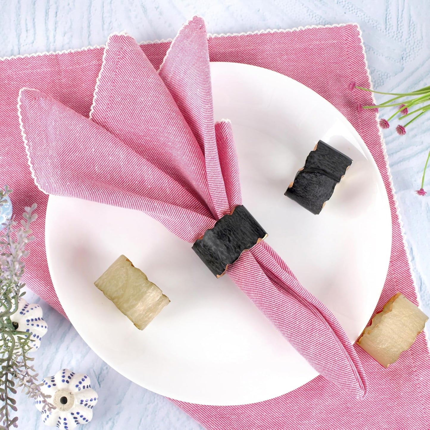 12 Pieces Epoxy Resin Napkin Rings - Farmhouse Napkin Rings Holder for Wedding, Banquet, Adornment for Table Settings, Boho Style for Dining Table, Wedding (Black & Cream)- ALPHA Living HOME