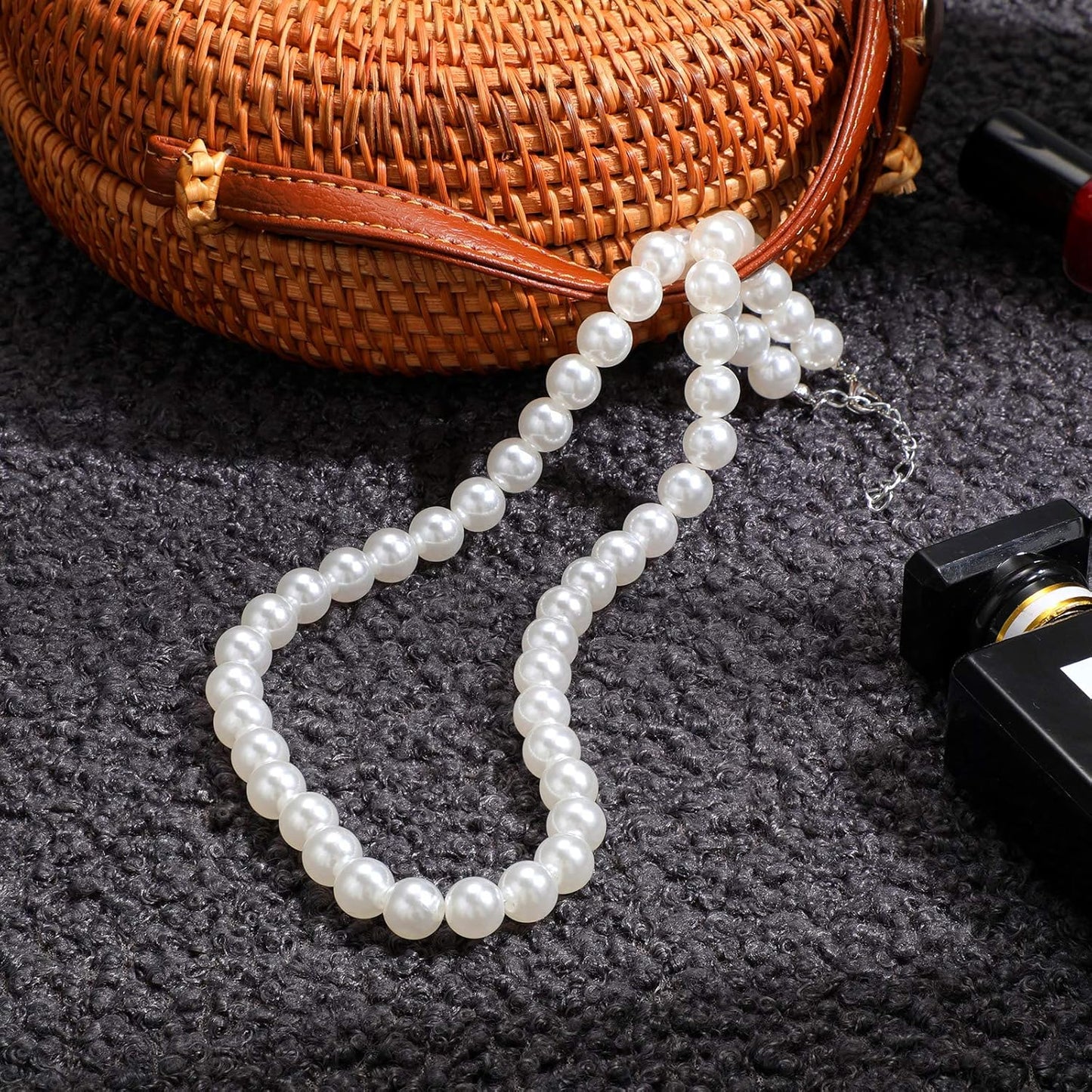 4 Pcs 1920s Faux Pearl Costume Jewelry Set for Women Halloween Simulated Necklace Bracelet Earrings for Wedding